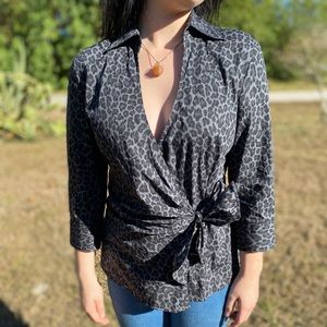 Express Design Studio Women's 3/4 Sleeve Black and Gray Leopard Print Wrap Top!